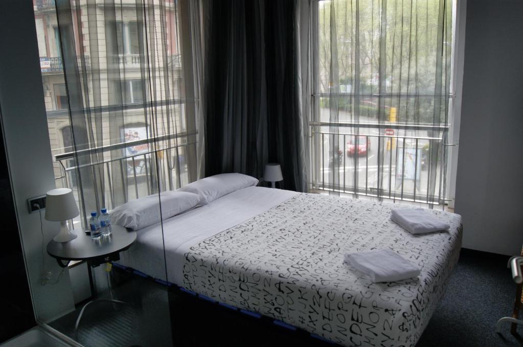 فندق Q برشلونة الغرفة الصورة